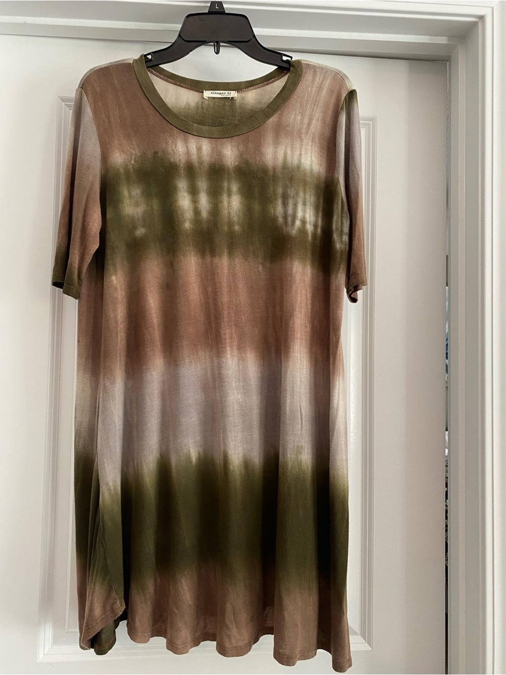 Ginger G Olive & Taupe Tie-Dye Short Sleeve Shift Dress